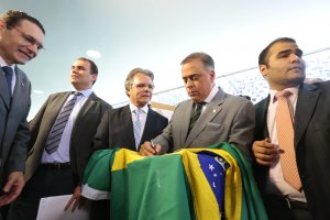 2015 - Lançamento do movimento pró-impeachment 